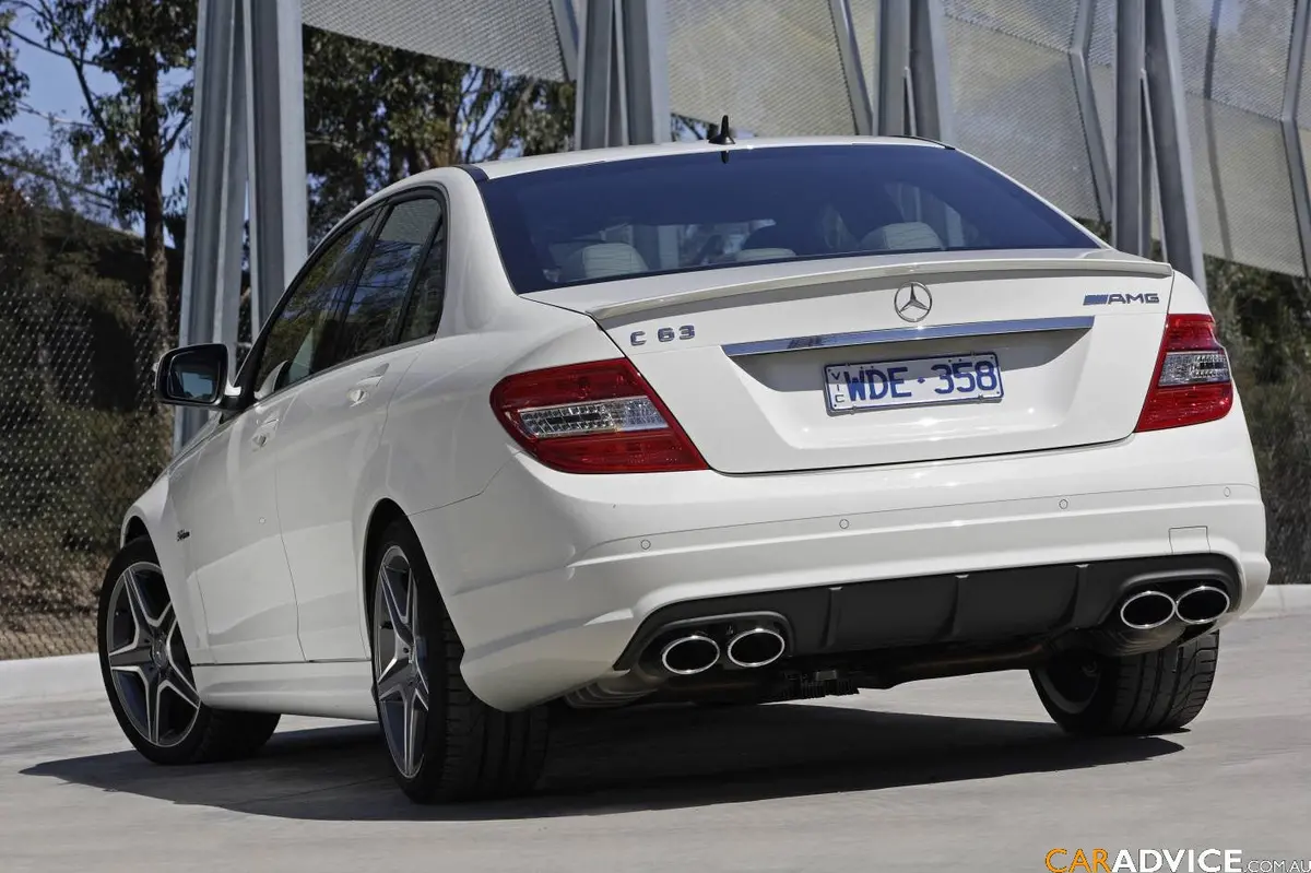 Mercedes-Benz W204 C-Class Amg Style Rear Spoiler 1