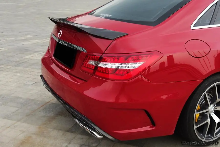 Carbonado 2010-2016 Mercedes Benz E Class W207 Coupe Rt Style Trunk Spoiler 1