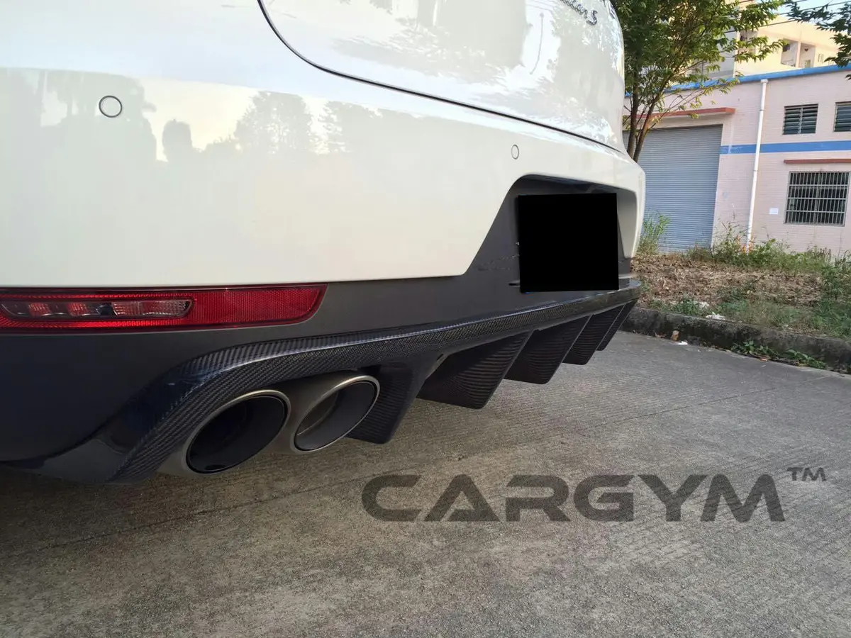 Porsche Macan Carbon Fiber Rear Diffuser 1