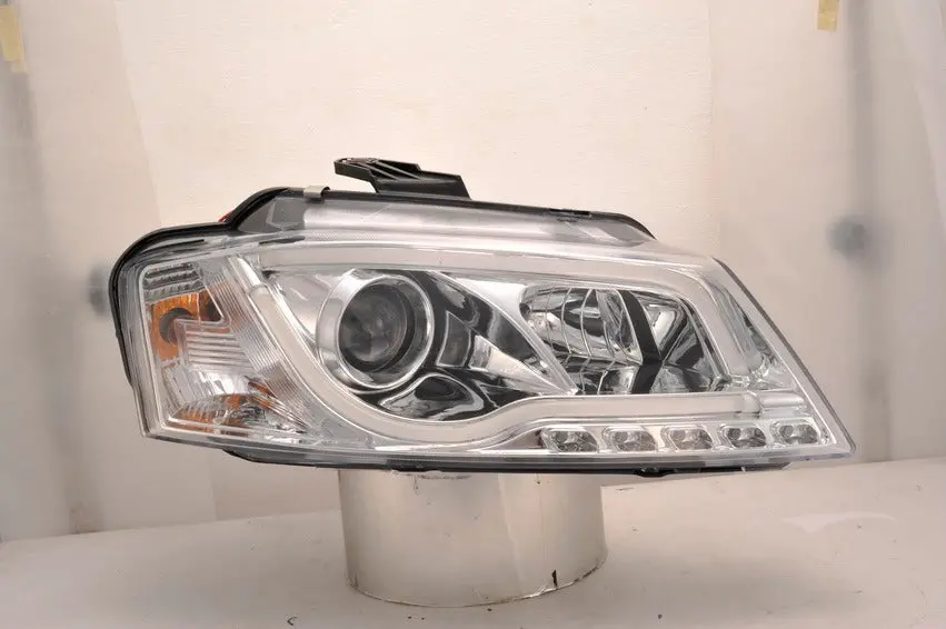 Audi 09-12 A3 8P Led Optical Bar Led Silver Projector Headlight 1