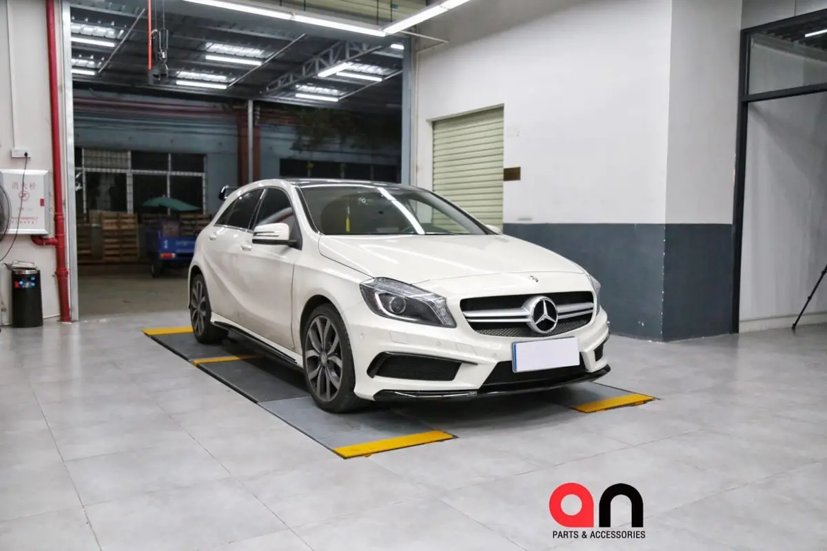 Mercedes-Benz W176 A-Class '13-'15 A45 Style Full Body Kit 1