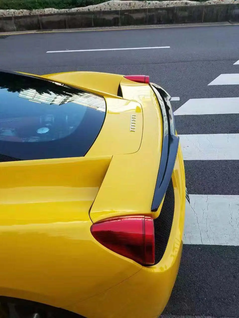 Ferrari 458 Italia Carbon Fiber Gt Rear Lip Spoiler 1