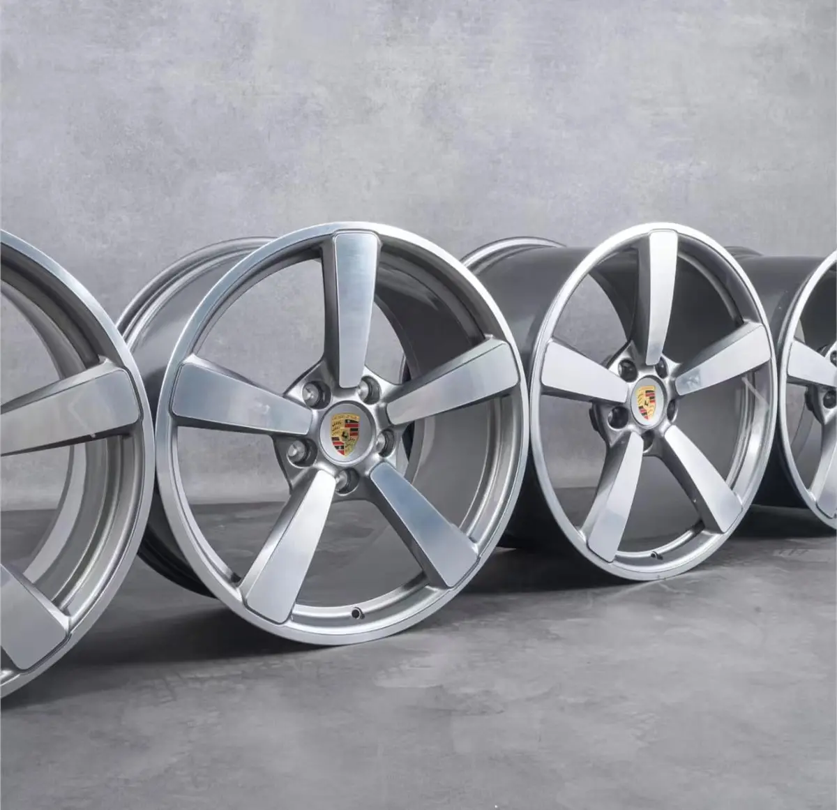 (Used Car Wheels) 20” / 21" Porsche 911 992 Carrera Exclusive Design Wheels 1