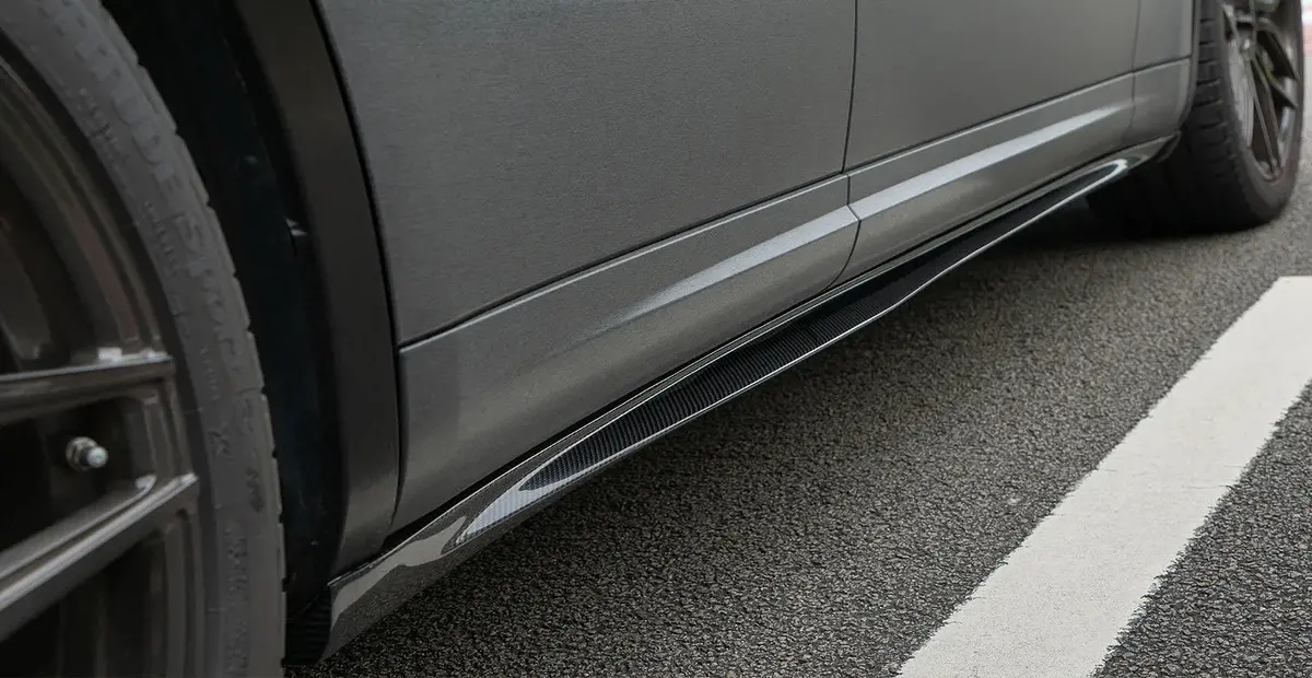 Paktechz Carbon Fiber Side Skirts Splitters For Maserati Levante 1
