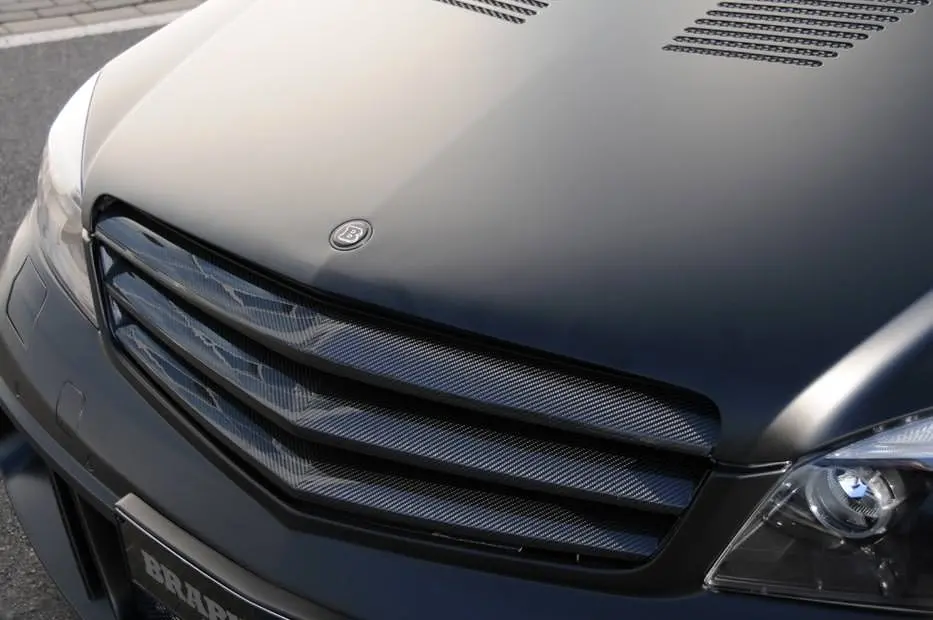 Mercedes-Benz W204 C-Class Brabus Style Carbon Fiber Front Grill 1