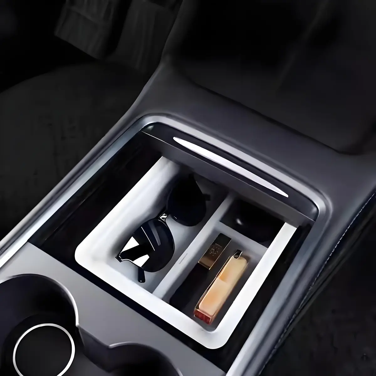 Central Storage Box For Tesla Model 3/Y 1