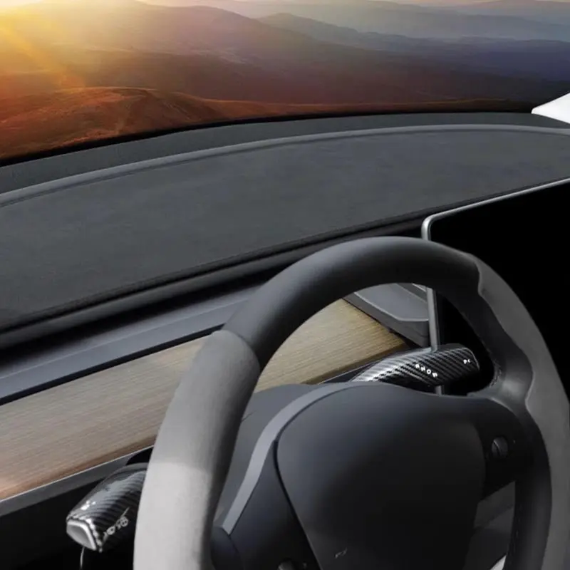 Dashboard Blackout Mat For Model 3 Highland / Model Y Juniper | Tesery 1