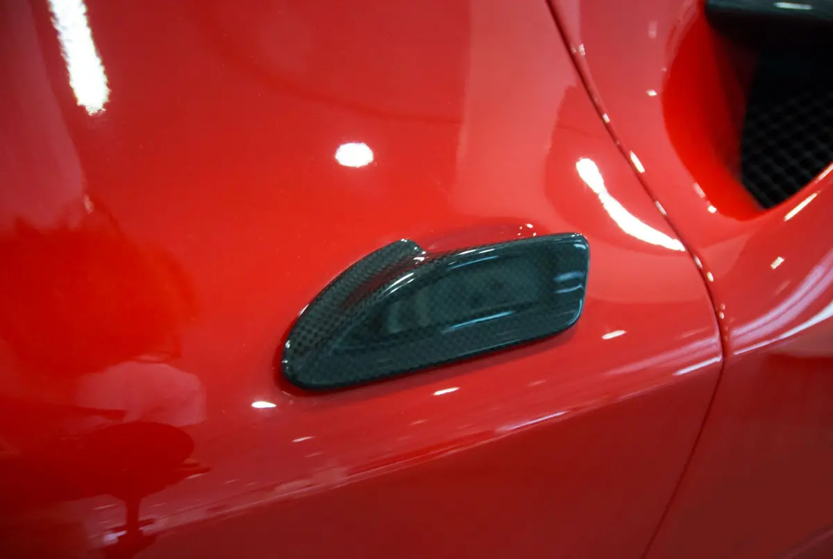 Dmc Ferrari 488 Gtb / Spider Carbon Exterior Package (Rear Fog Lamp Cover,Fuel Tank Lid & Door Handles) 2