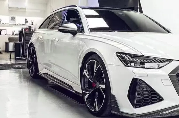 Future Design Blaze Carbon Fiber Side Skirts For Audi Rs6 C8 2020-2022 1