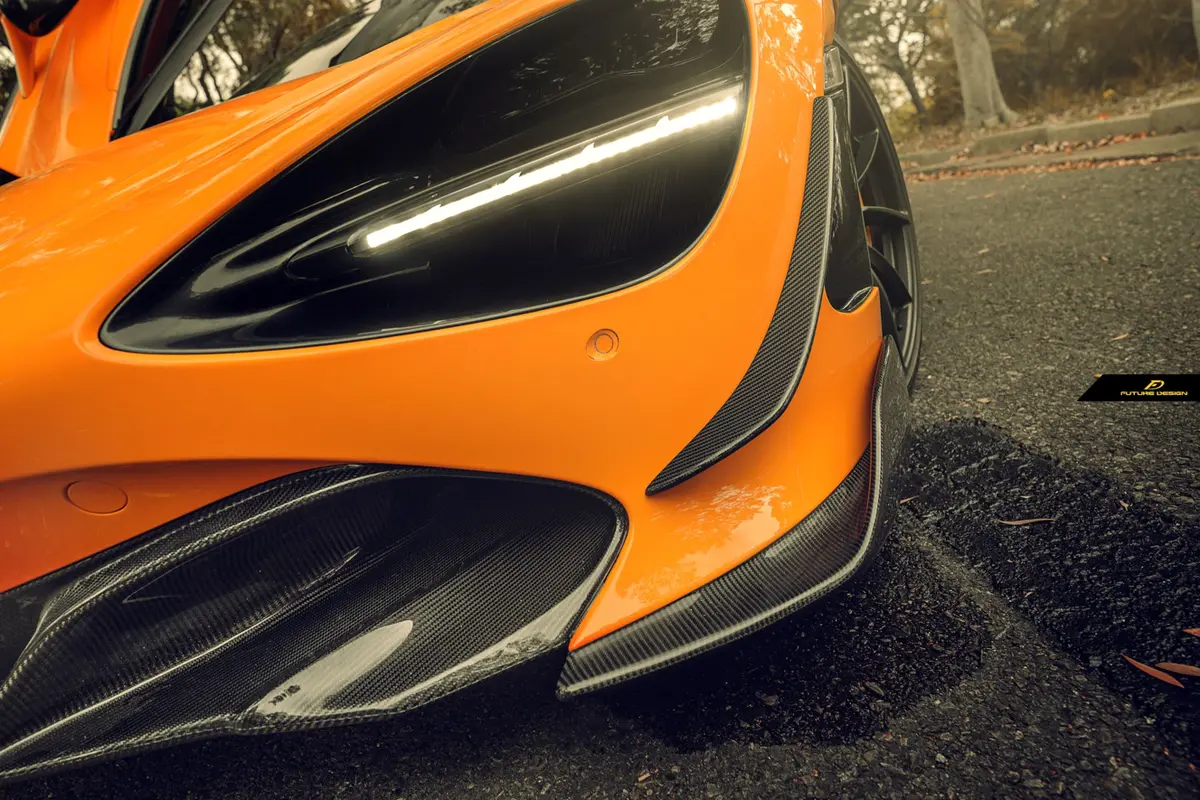 Future Design Carbon Fiber Front Bumper Canards For Mclaren 720S 1
