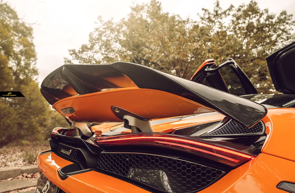 Future Design Carbon Fiber Rear Spoiler For Mclaren 720S 1