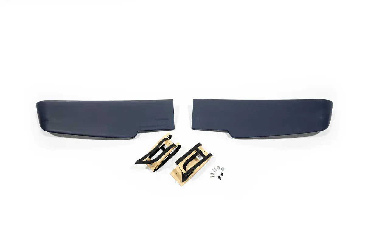 Lv-R Rear Spoiler ( Vw T6/T6.1) Barndoor 1