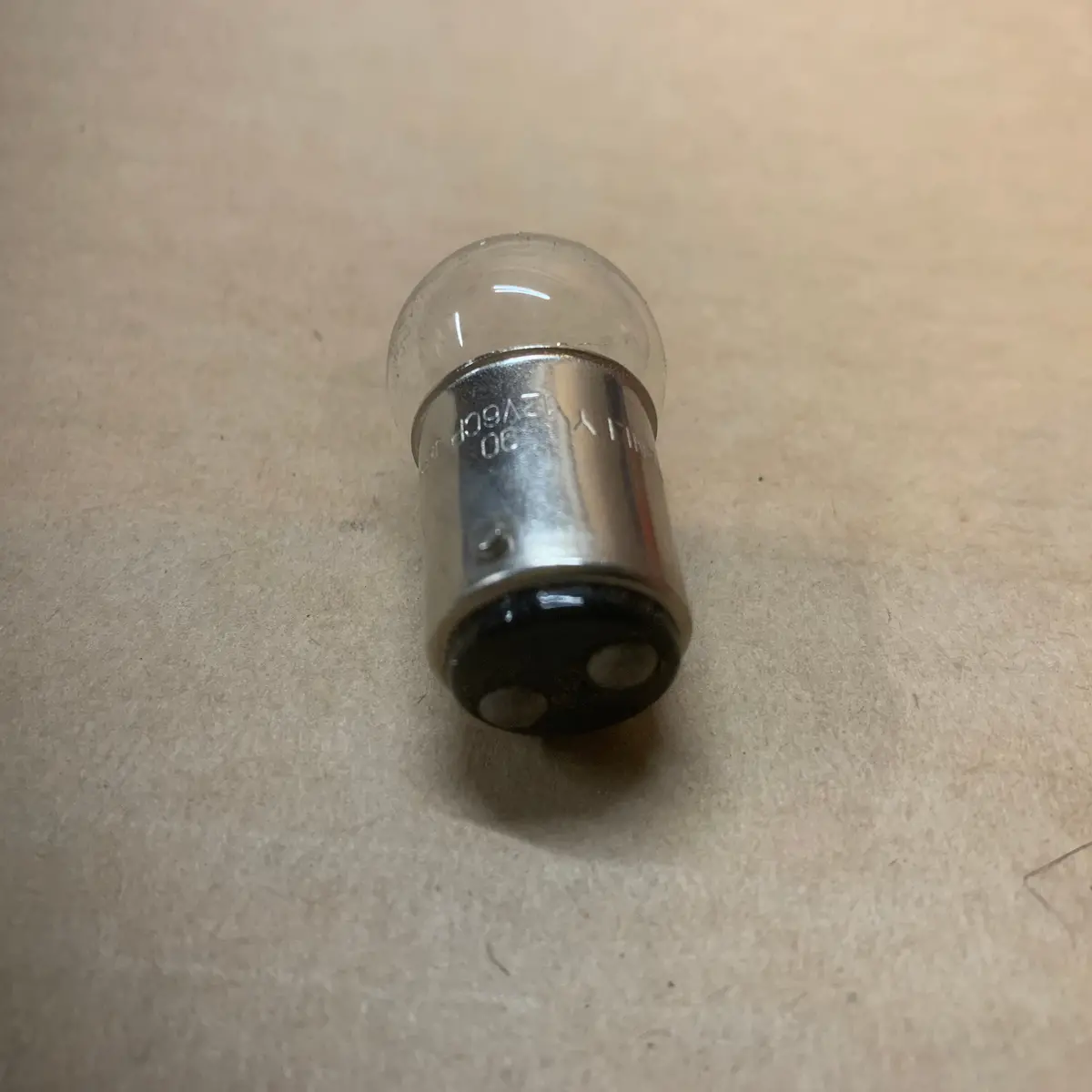 Light Bulb 12V 6Cp 1