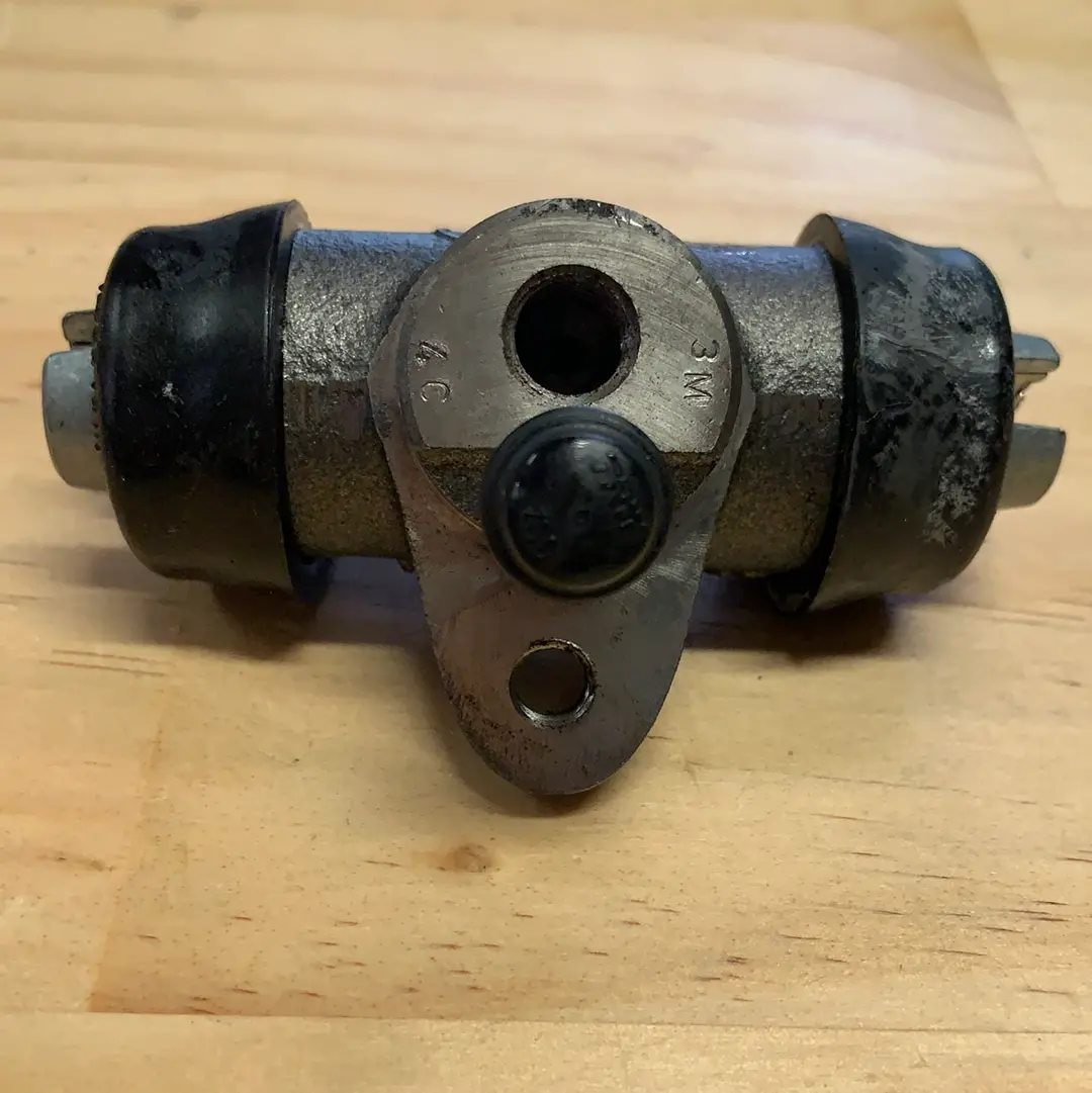 Wheel Cylinder, Front - Beetle 1969 To 1979 1