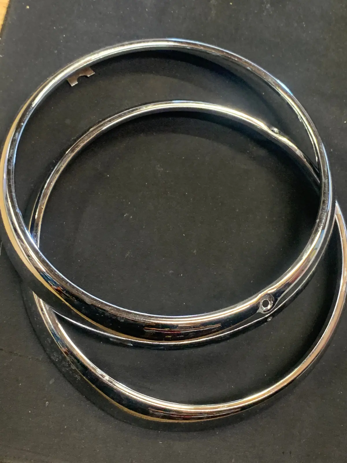 Headlight Rings, Ghia 1
