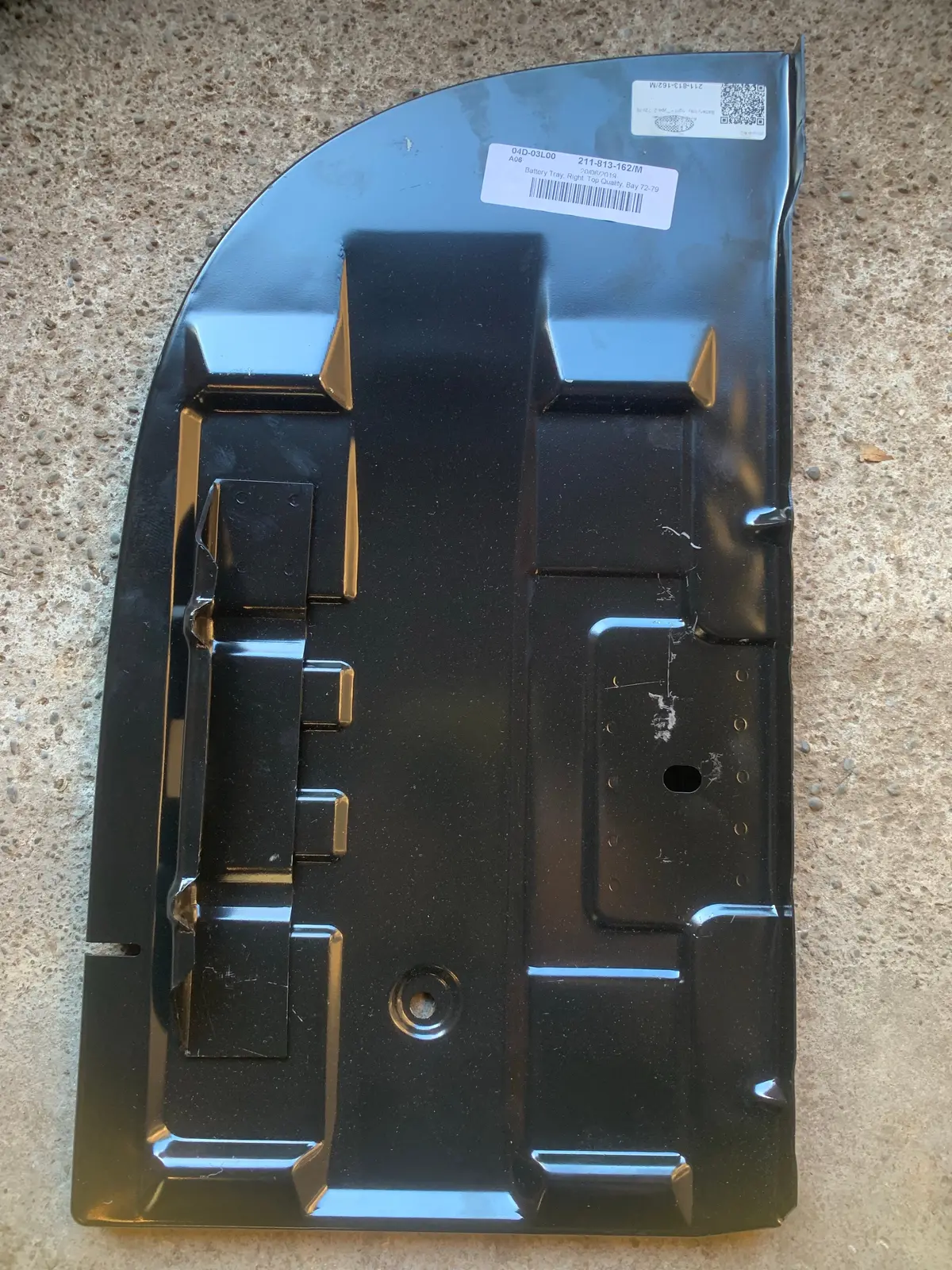 Battery Tray Right - Kombi 1972 To 1979 1