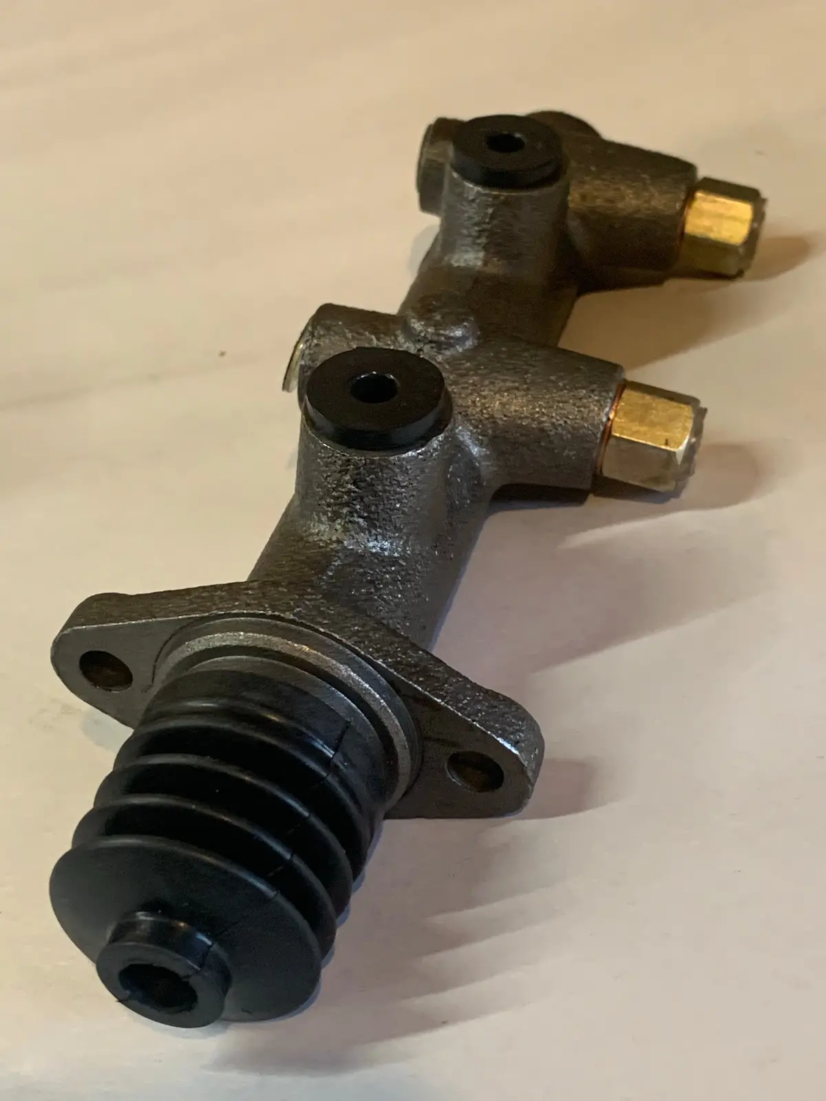 Brake Master Cylinder, Kombi 1967 Only 1