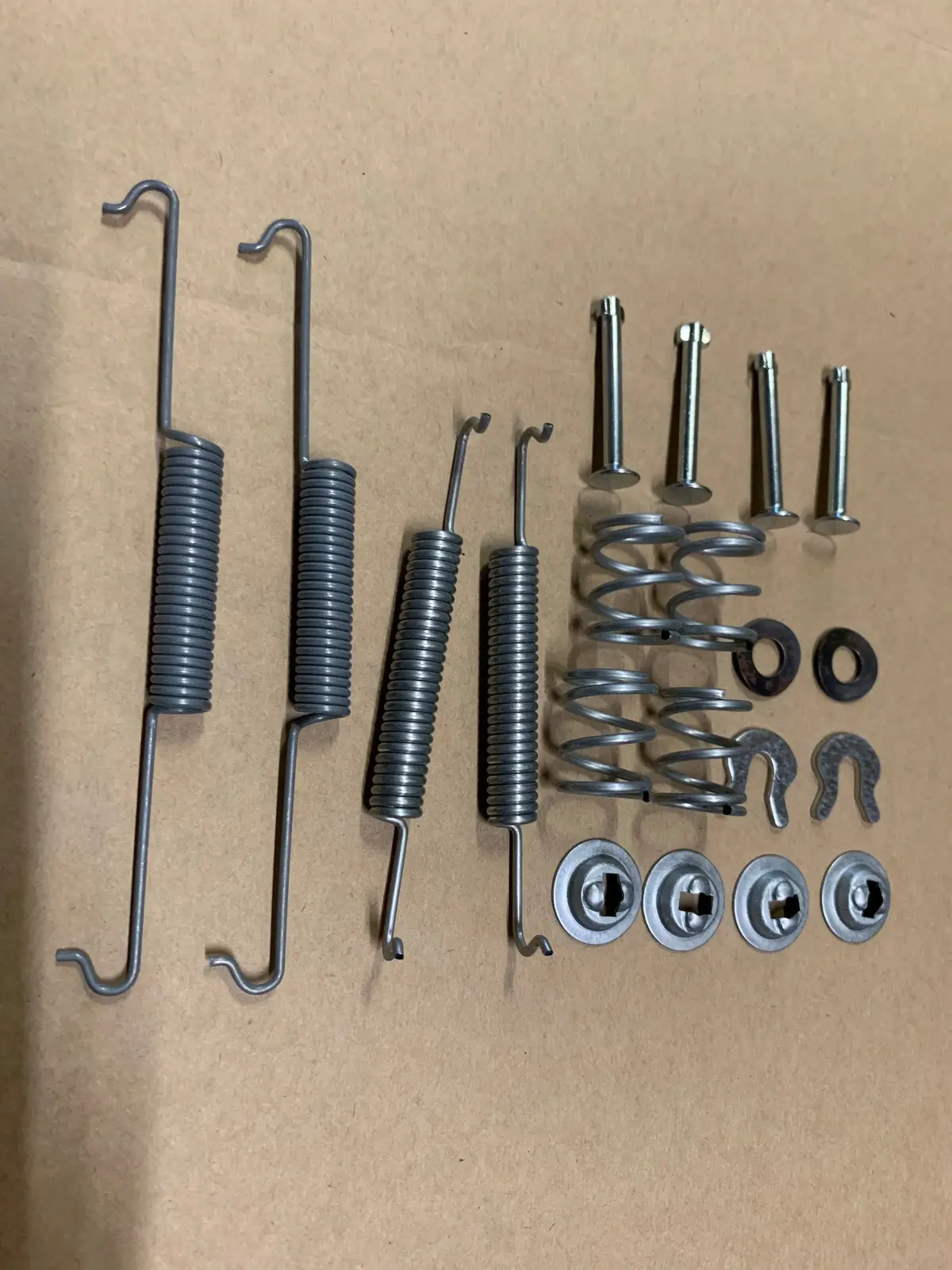 Brake Spring Kit, Rear, Beetle 1964-85 1
