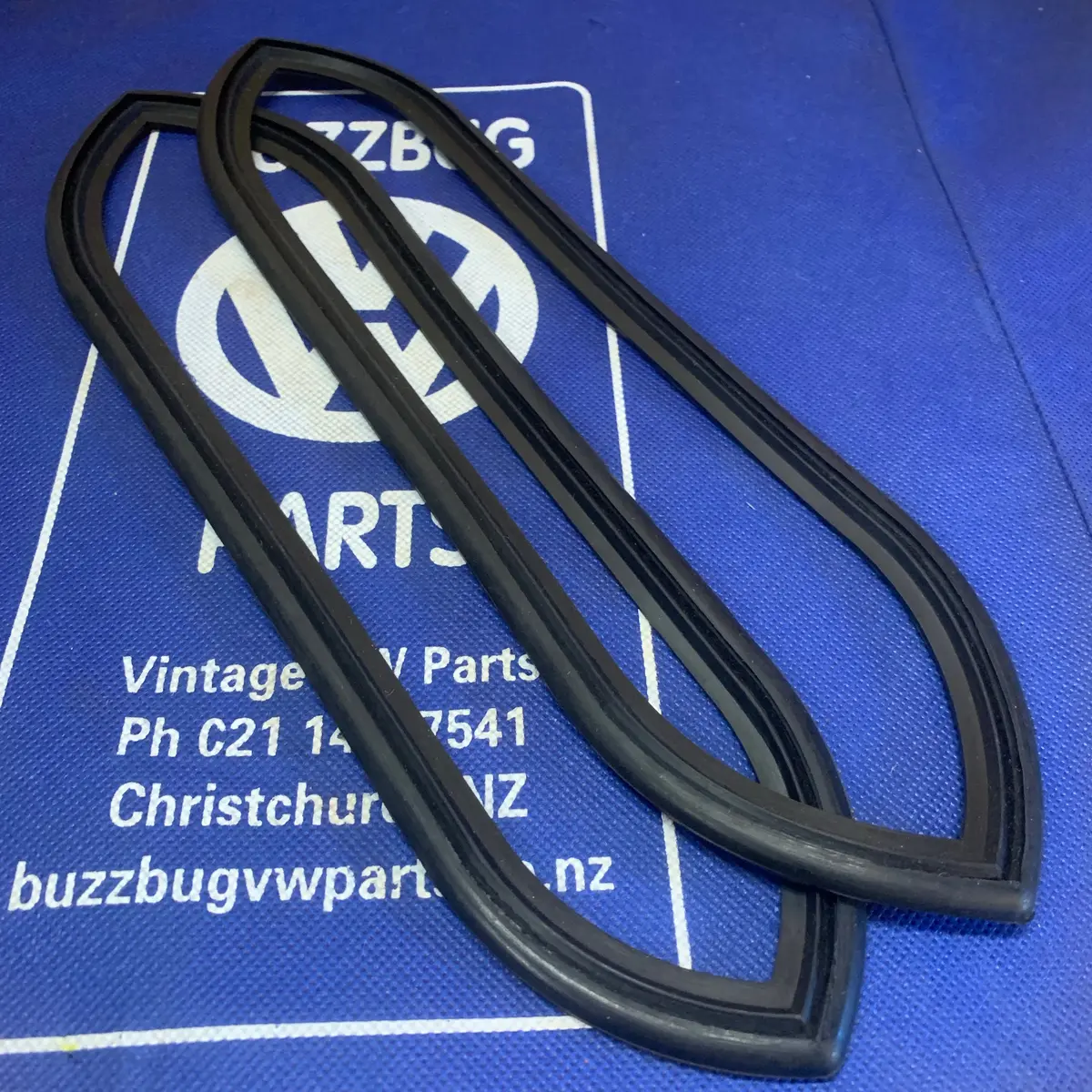 Tail Light Seals, Karmann Ghia 1970-71 1