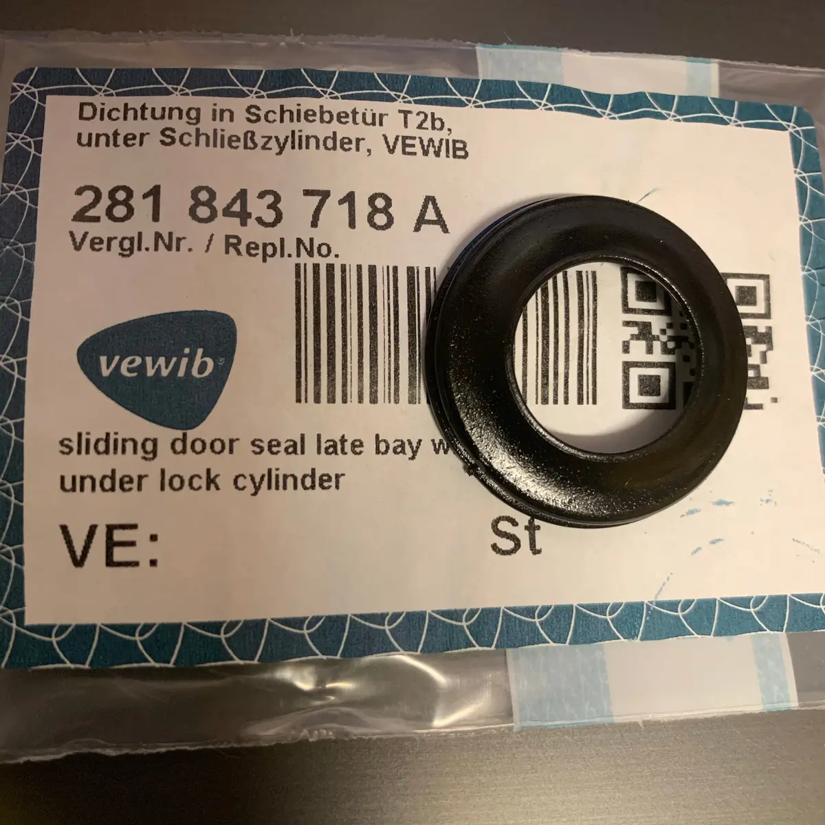Sliding Door Lock Seal, Beetle 1974-79 1