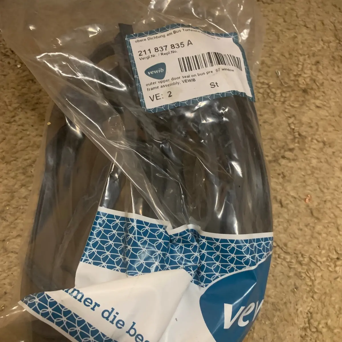 Outer Door Seal, Pair, Kombi Pre-67 1
