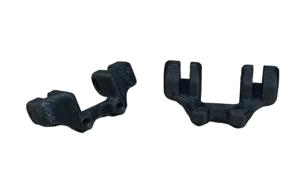 61295 Fbm B6.2, B6.3, B6.4 Hub Adapter (Pair) 1