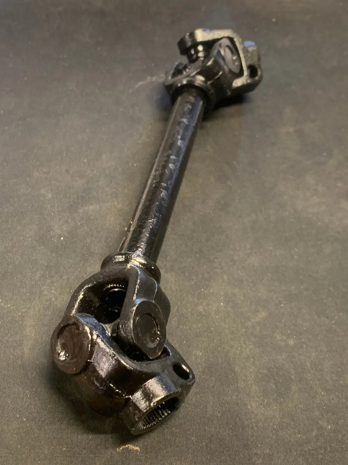 Steering Box Shaft W/ Joints, 1302 & 1303 1