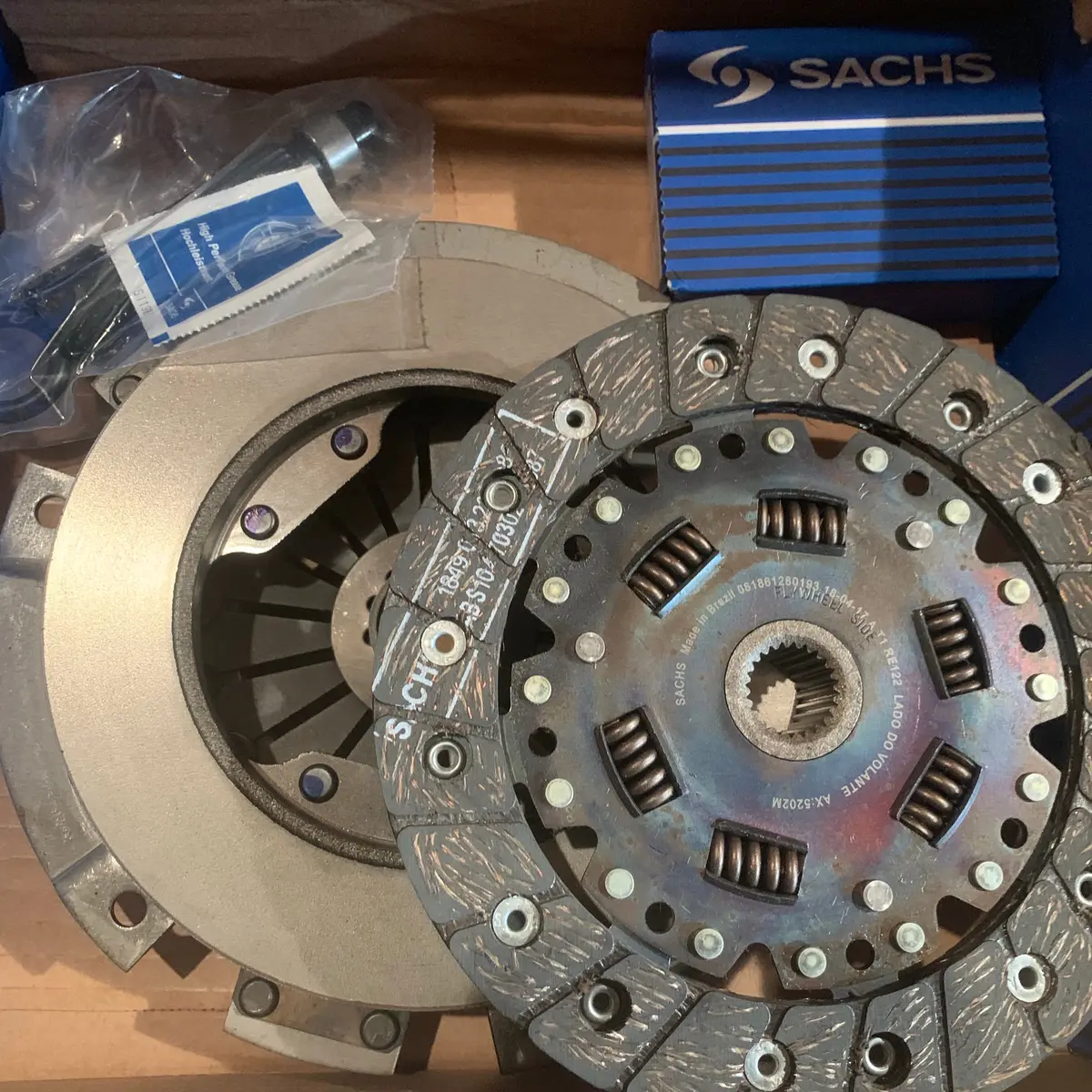 180Mm Sachs Clutch Kit 1