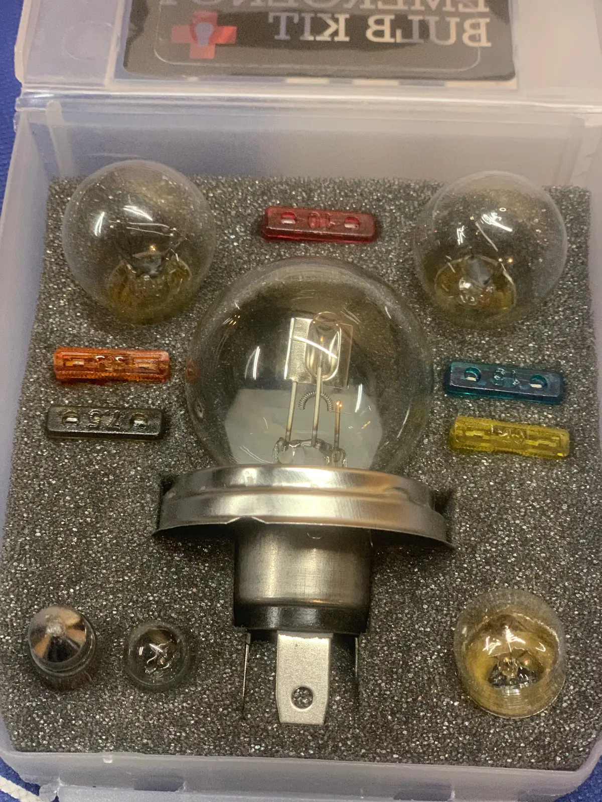 Emergency 6 Piece (Blade Fuses) 12V Bulb Kit 1