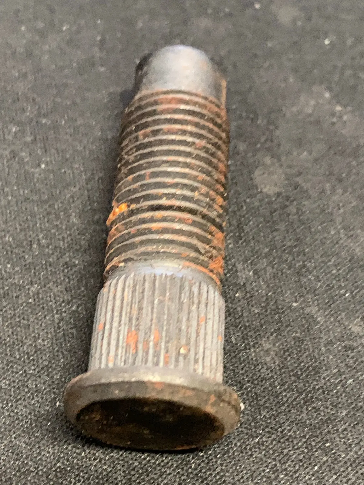 Wheel Stud M14 X 1.5 Single 1