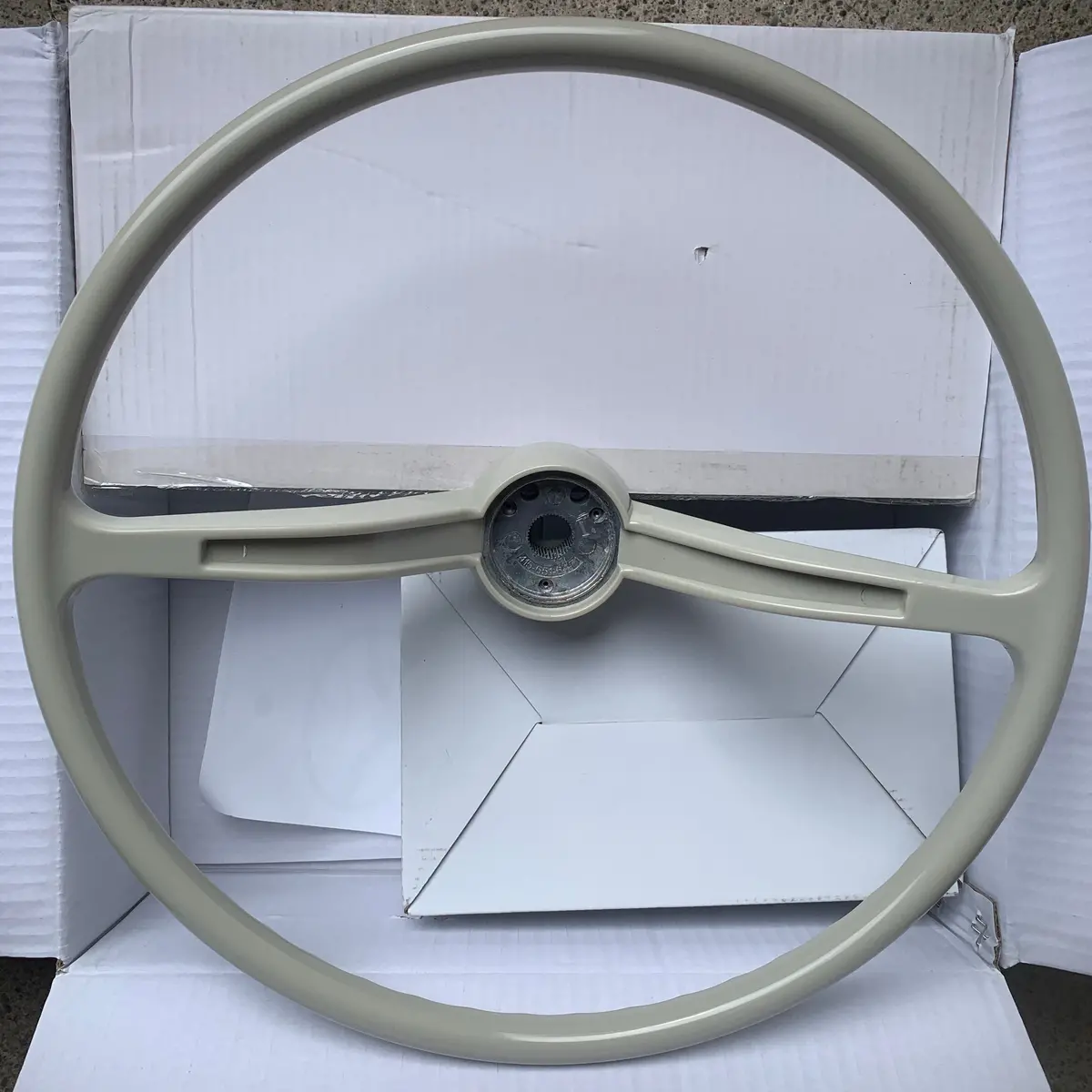 Steering Wheel Kit, Ivory 1