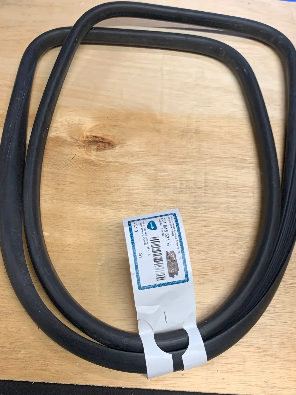 Rear Window Seal, Kombi 1968-79 1