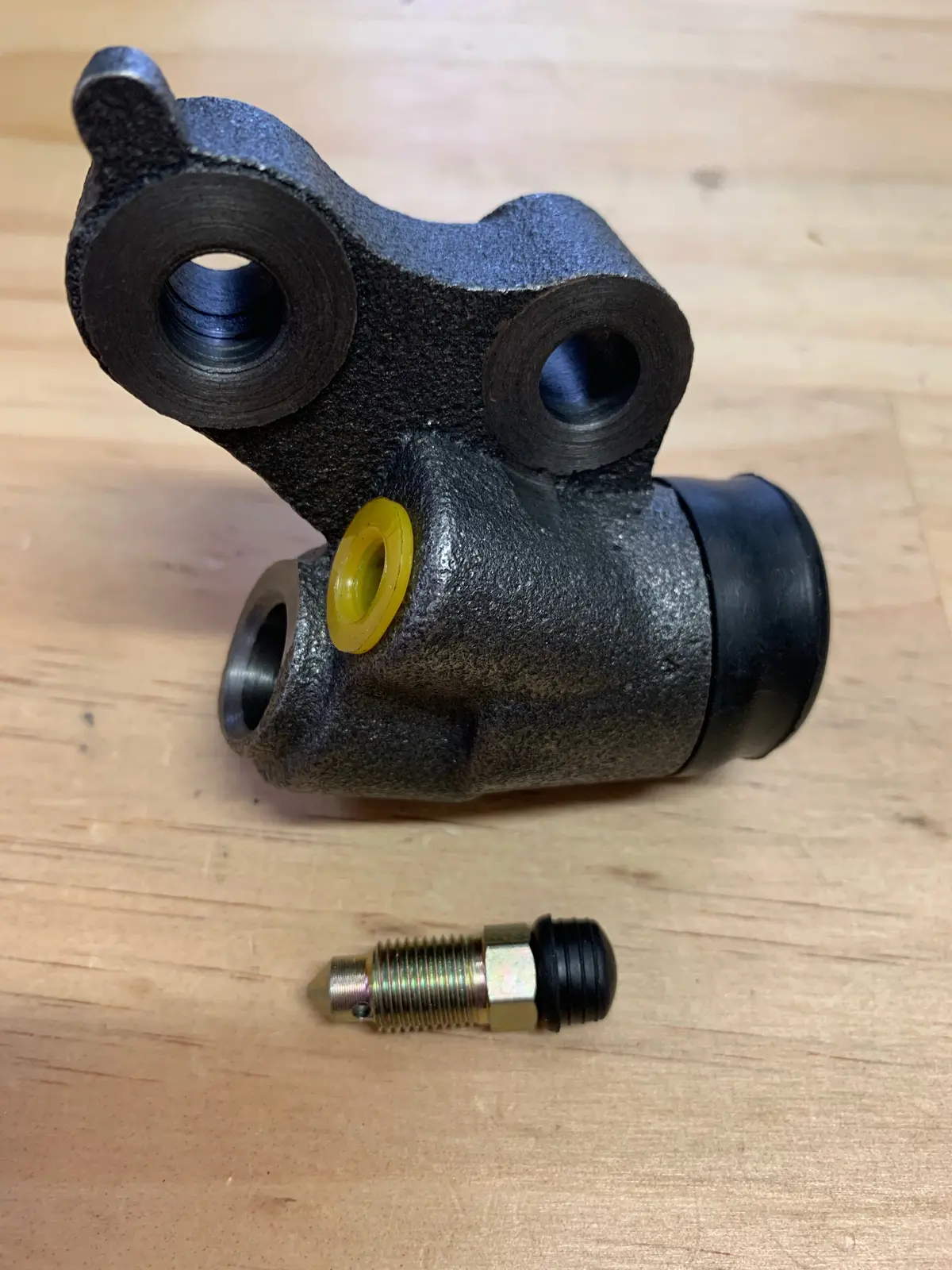 Wheel Cylinder, Front, Left And Right Available - Split Kombi 1955 To 1963 1