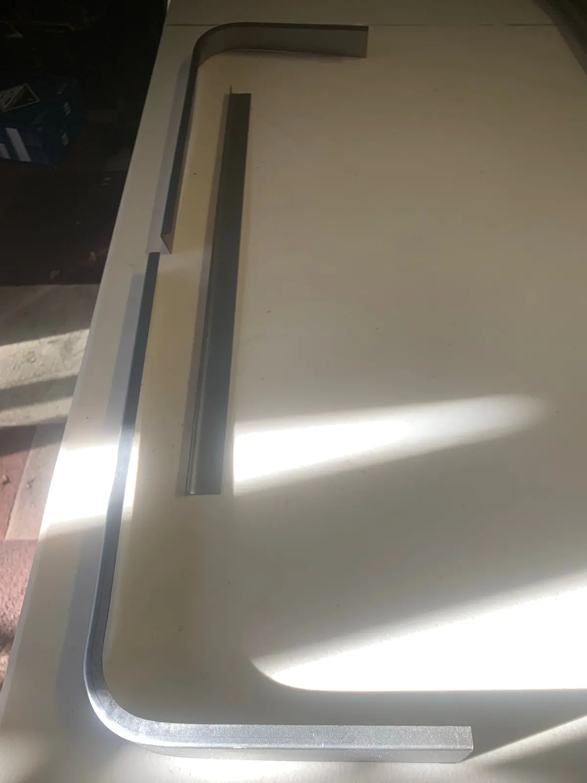 Left Side Window Repair, Kombi 1968-79 1