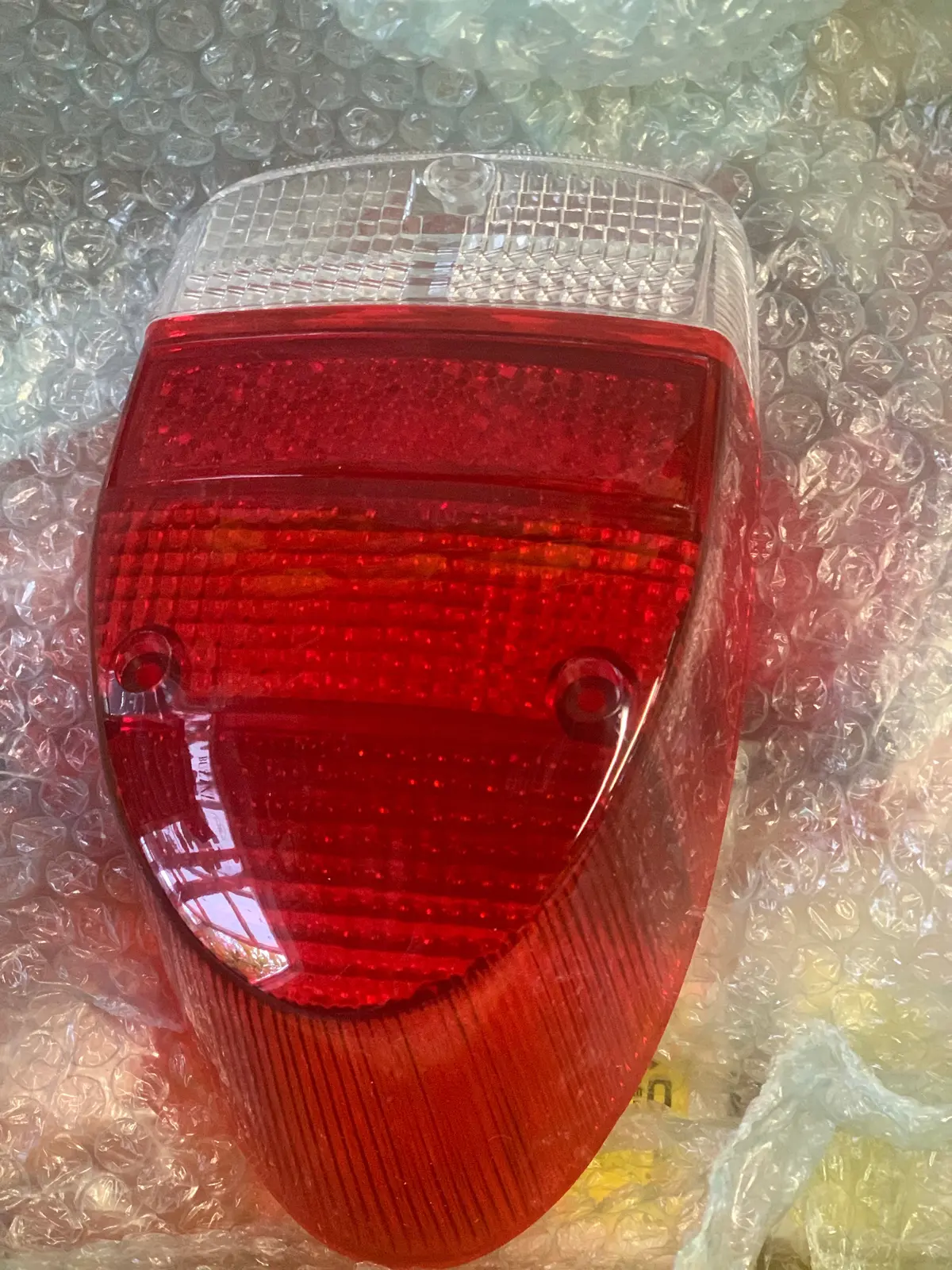 Tail Light Lens Clear/Red, Beetle 1968-72 1