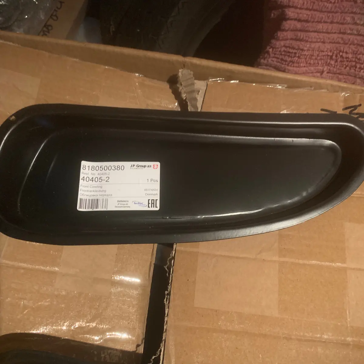 Nose Panel "Nostril Bucket" Set Right Side 2Pc, Ghia 1