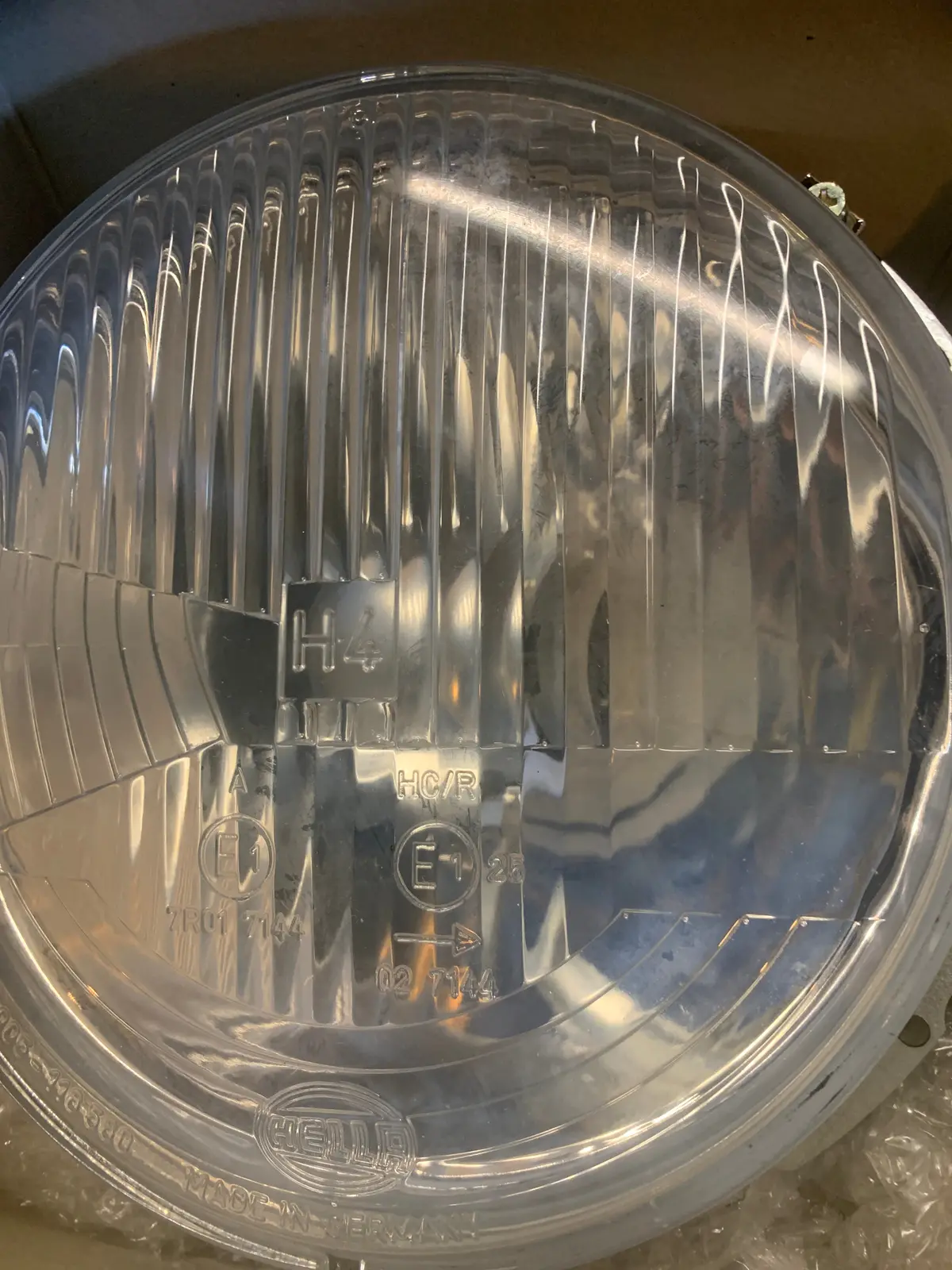 Headlight Assembly Beetle 1973-79 Hella 1