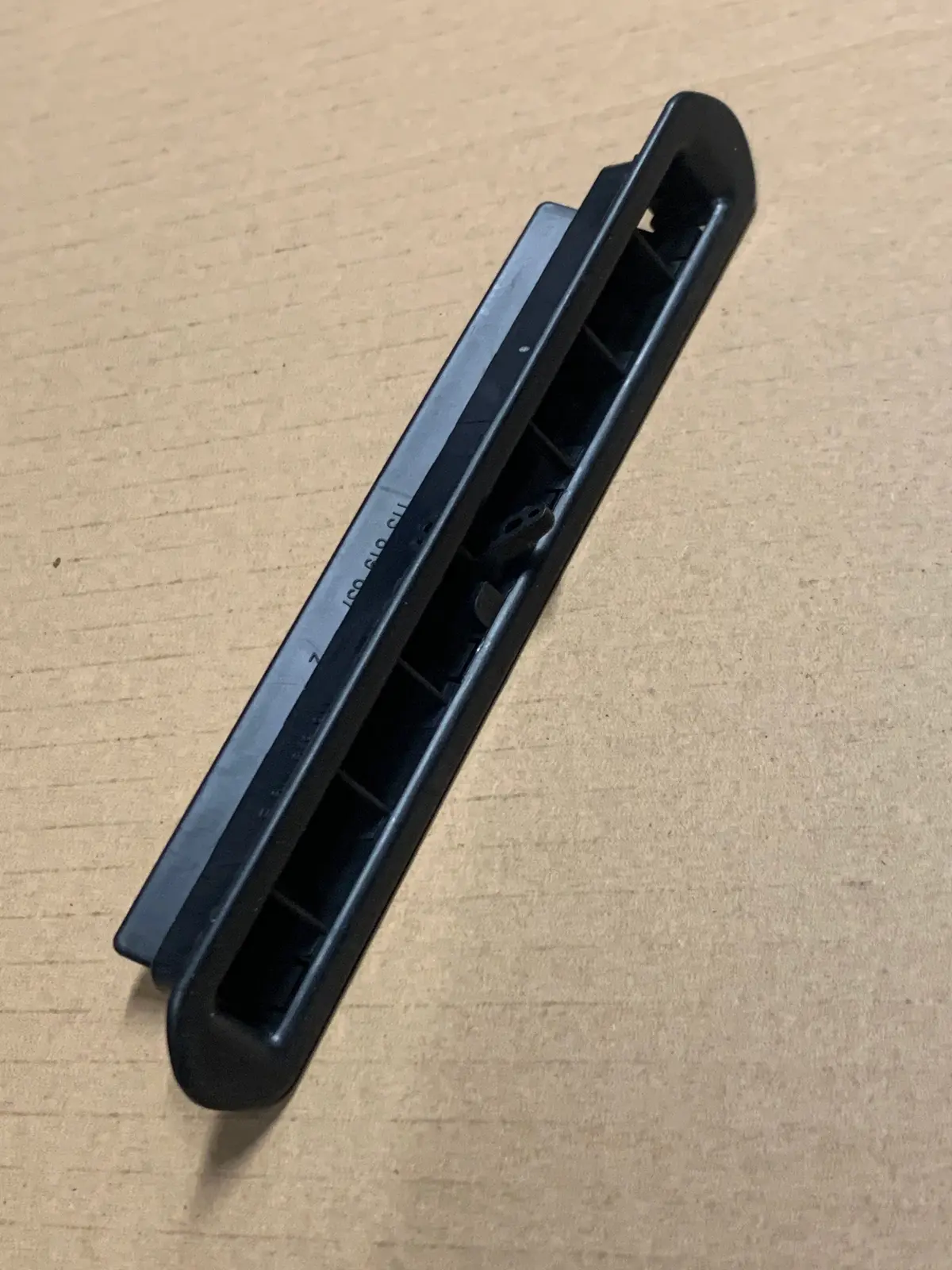 Dash Vent Trim, Left/Right - Beetle 1971 To 1973 1