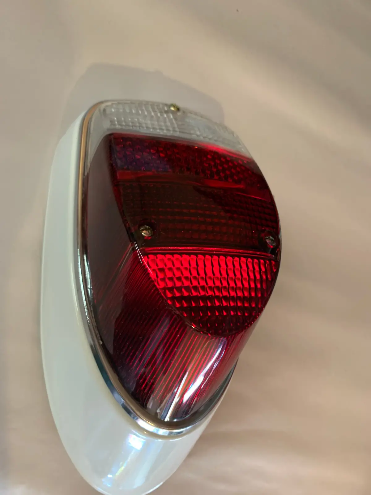 Tail Light Assembly Amber, Beetle 1968-73 1
