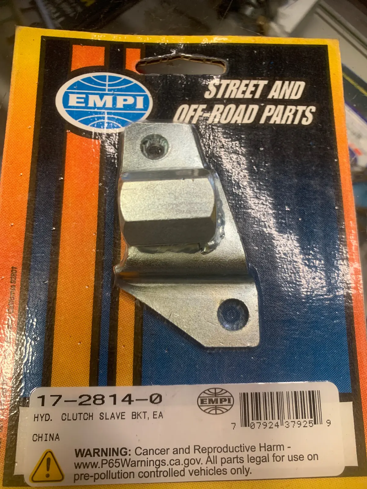 Clutch Slave Bracket, Beetle 1