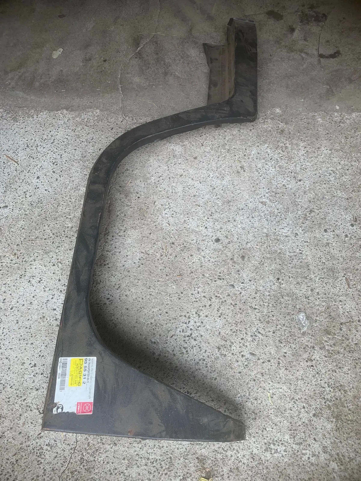 Front Wheel Arch (Dog Leg), Kombi 1968-71 1