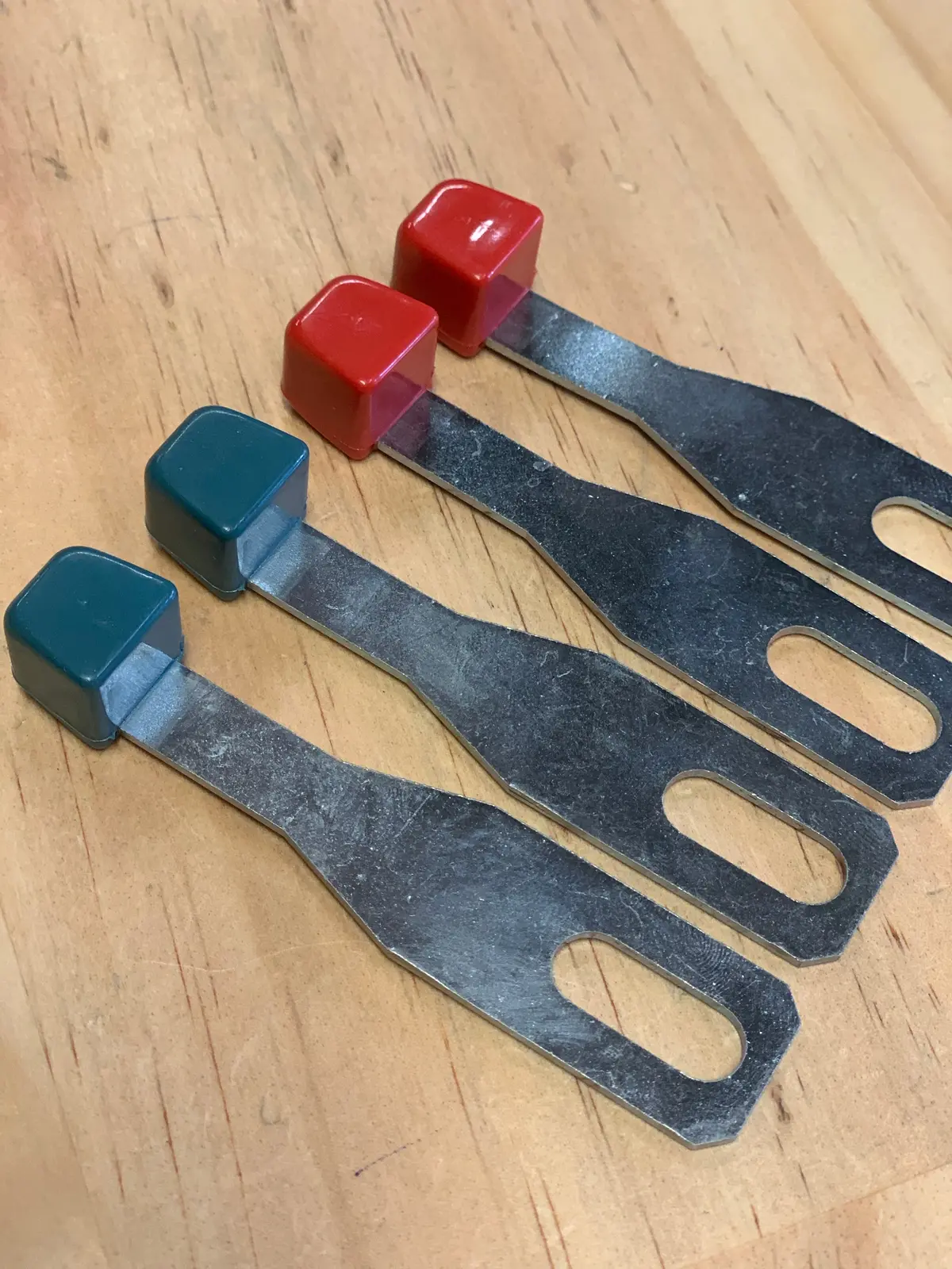 Heater Levers, Red & Blue - Kombi 1968 To 1972 1