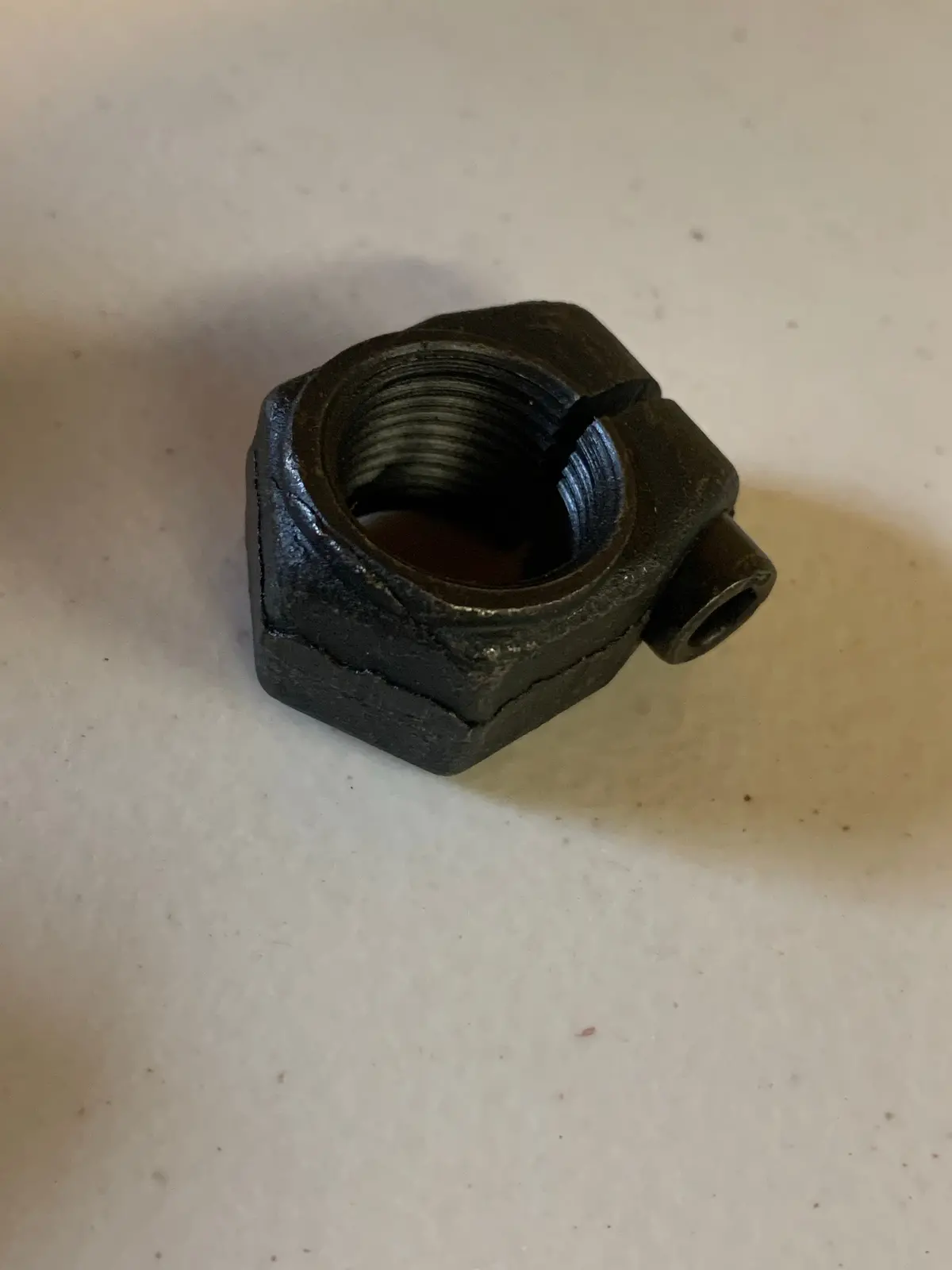 Spindle Clamp Nut, Beetle/Ghia/Type 3 1
