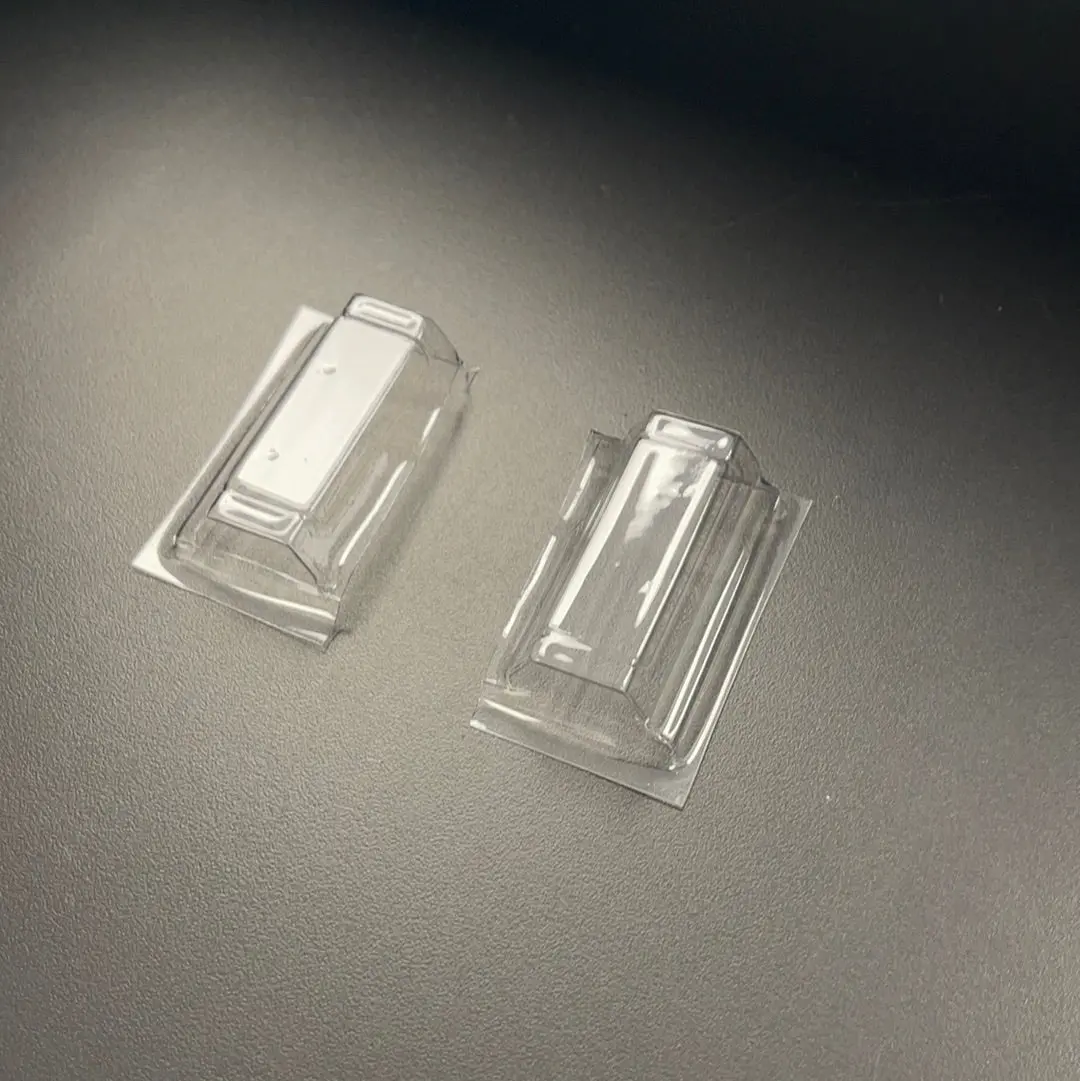 1Rc6030 Front Wing Side Panels, Straight, Clear, 1/18 Sprint 1