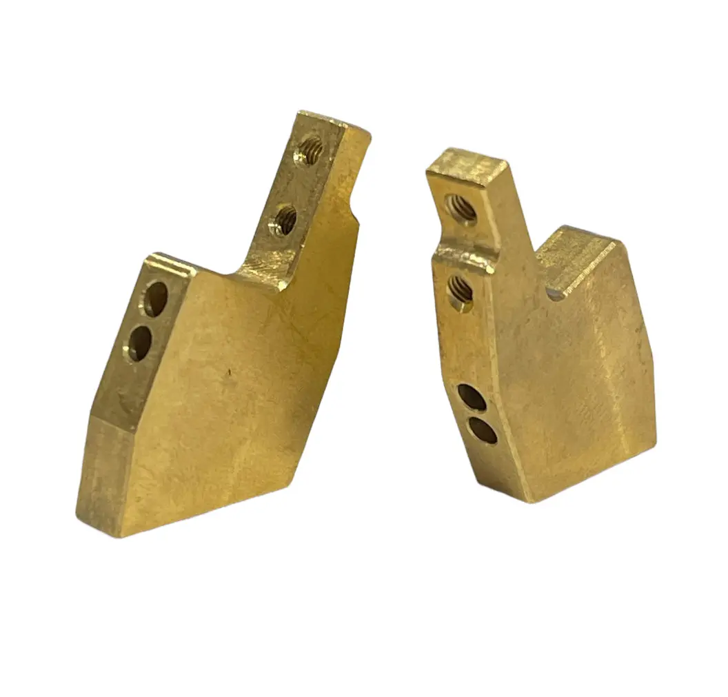 61332 25° Brass Caster Block (Pair) 1