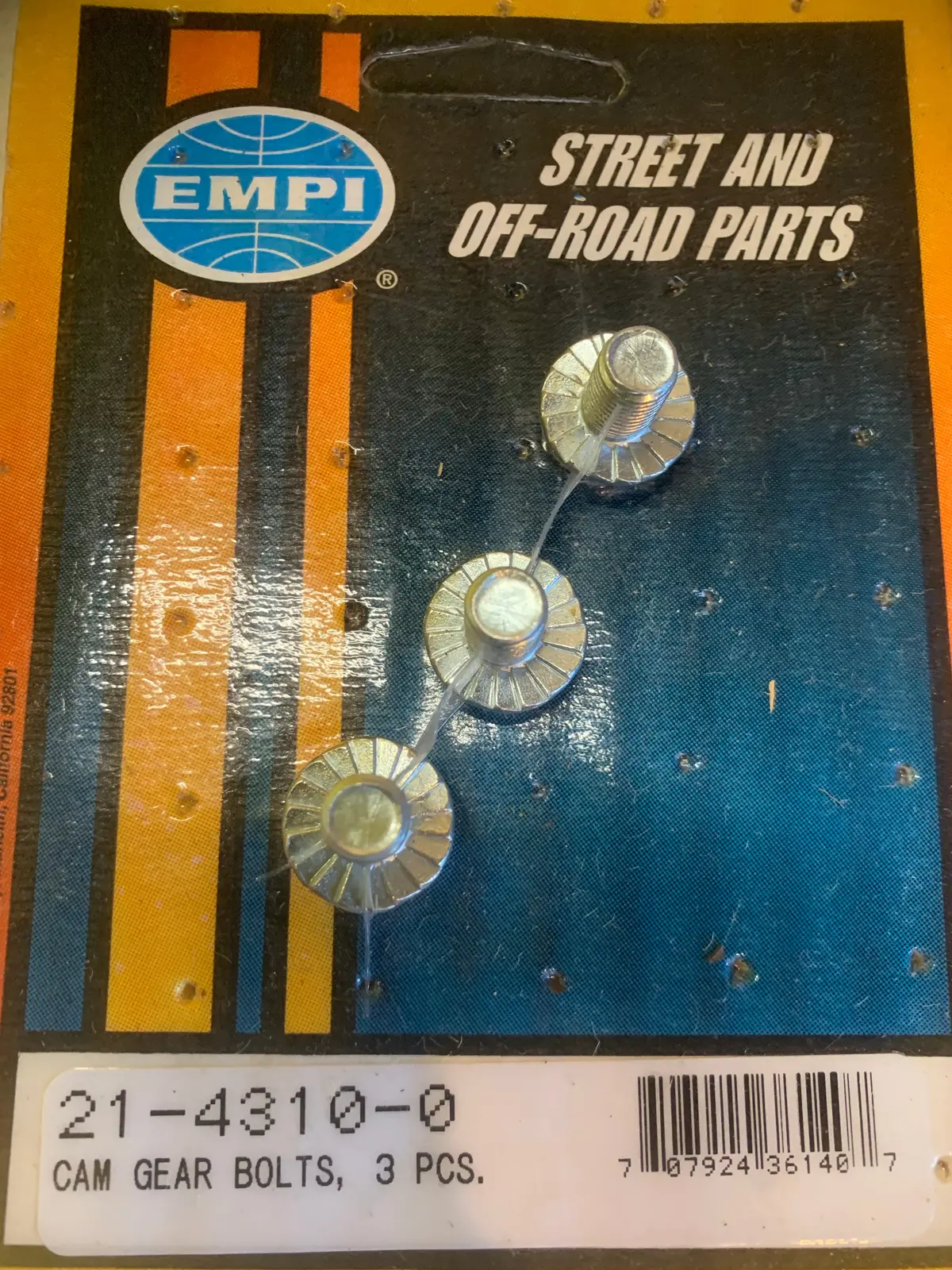 Camshaft Gear Bolts 1
