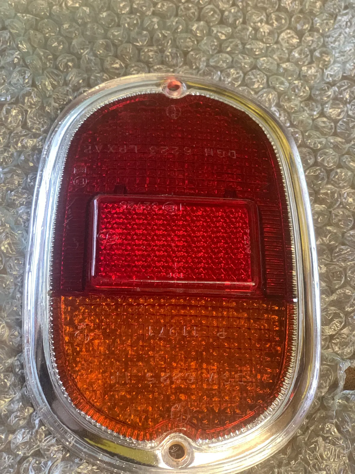 Tail Light Lens W/Chrome Ring, Kombi/181 1