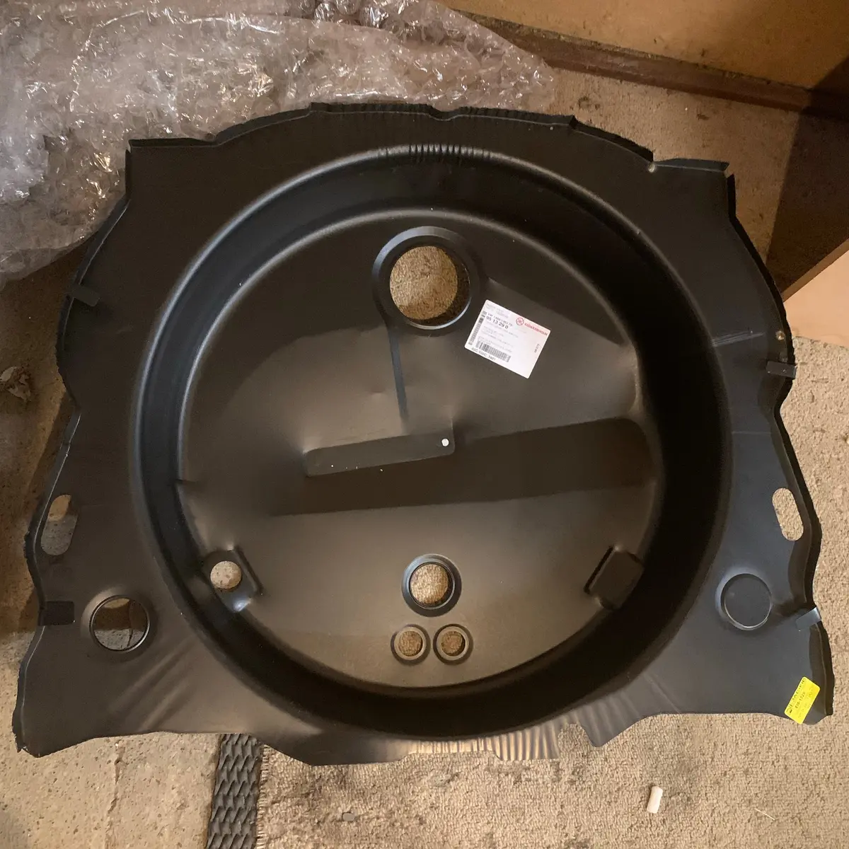 Spare Wheel Well, 1302/1303 1