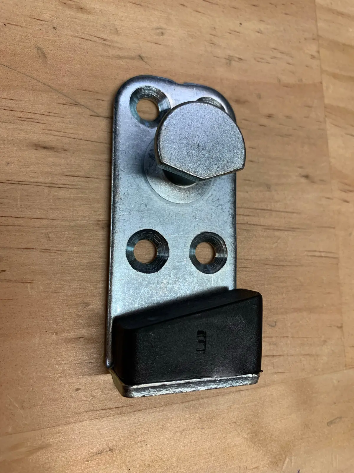 Door Striker Plate, Beetle/T3 1966-79 1