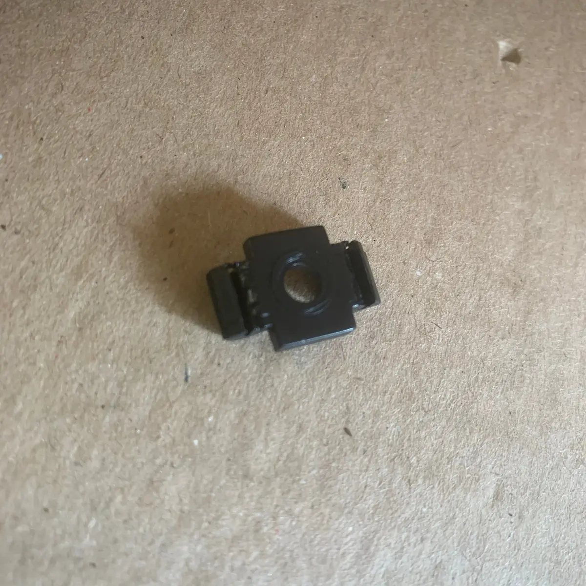 Deluxe Trim Clip, Kombi Bay 1968-79 1